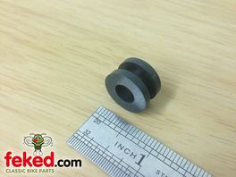 Universal Rubber Grommet  - OD: 18mm, ID: 8.5mm x Depth: 10.5mm