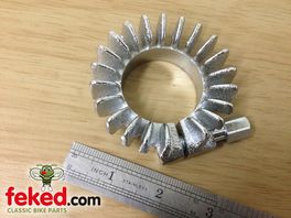 Finned Manifold Clamp 1+5/8"