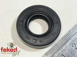 91206-286-013 - Honda Gear Change Spindle Oil Seal - TL125, TLR200 and XL Models