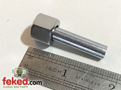 82-3334, F3334, 82-3337, F3337, 82-3182,�F3182 - Fuel Pipe Spigot - Straight Type With 1/4" BSP Gas Nut