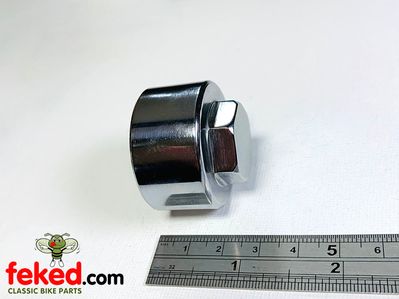 BSA Steering Stem NutFits C10, C10L (1948-53), C11, C11G (1948-58) and C12 (1956-58)Chrome platedCompatible Sleeve is: FKNUT452OEM: 29-5291