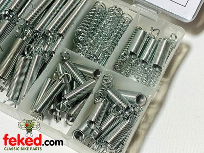 Small Compression and Extension Springs - Assorted Metric Sizes - 200 Pieces