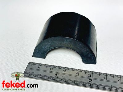 Norton Motorcycle Fuel Tank Mounting Rubber. Fits the classic Norton Featherbed frame models (1953-69).OEM: 16237