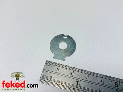 Tab washer, to fit the drive end of all Lucas dynamos. 463334, LU463334