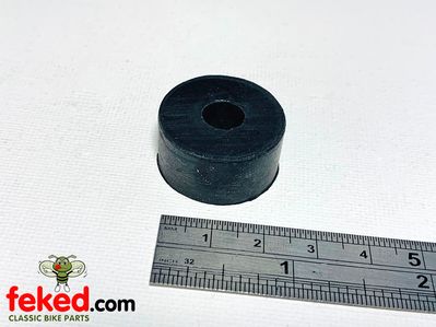 Fuel Tank Mounting Rubber for classic Triumph Pre Oil in Frame (OIF) models.OEM: 82-5228, 82-1813